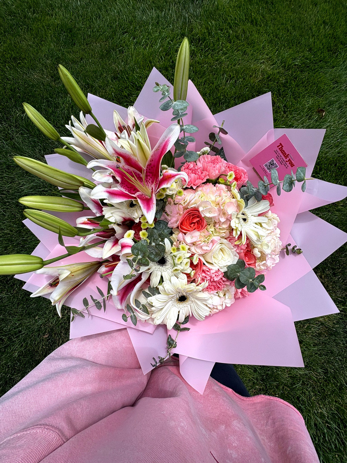 Signature Mixed Blooms Bouquet